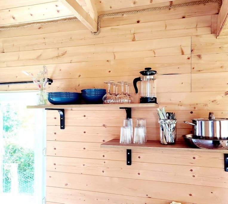 Nuit Insolite En Tiny House Questembert Экстерьер фото